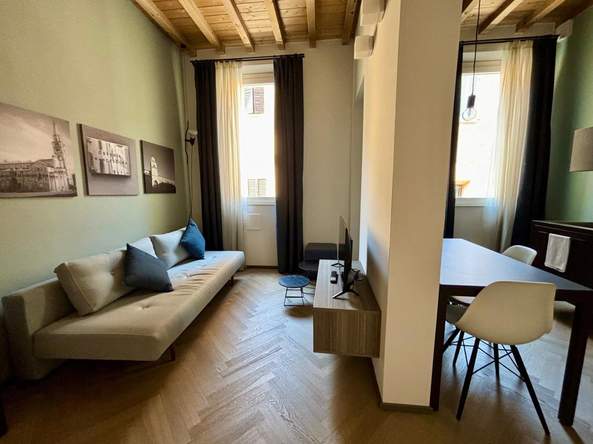 Saragozza Suite 2 Intero Appartamento In Centro Storico Wifi E Parcheggio Gratuito Модена Екстер'єр фото