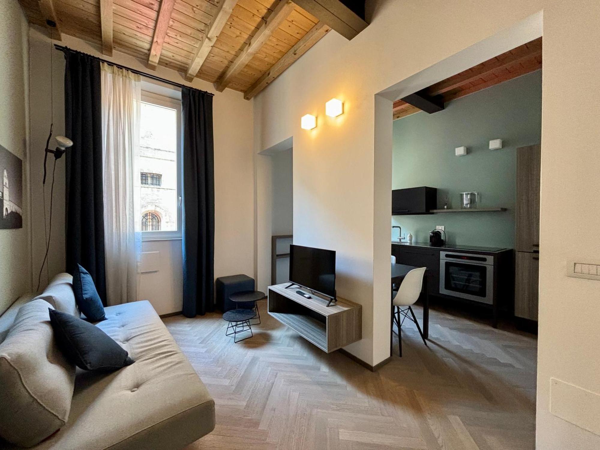 Saragozza Suite 2 Intero Appartamento In Centro Storico Wifi E Parcheggio Gratuito Модена Екстер'єр фото